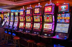 Beranda vegas138 dengan nuansa esports merah